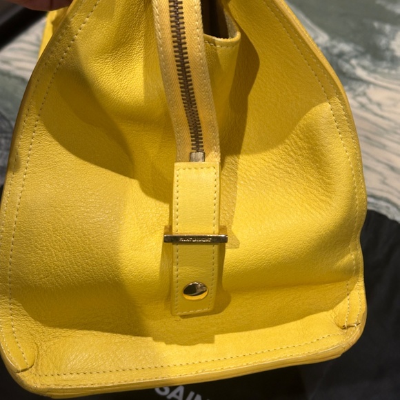Yves Saint Laurent handbag - Picture 7 of 10